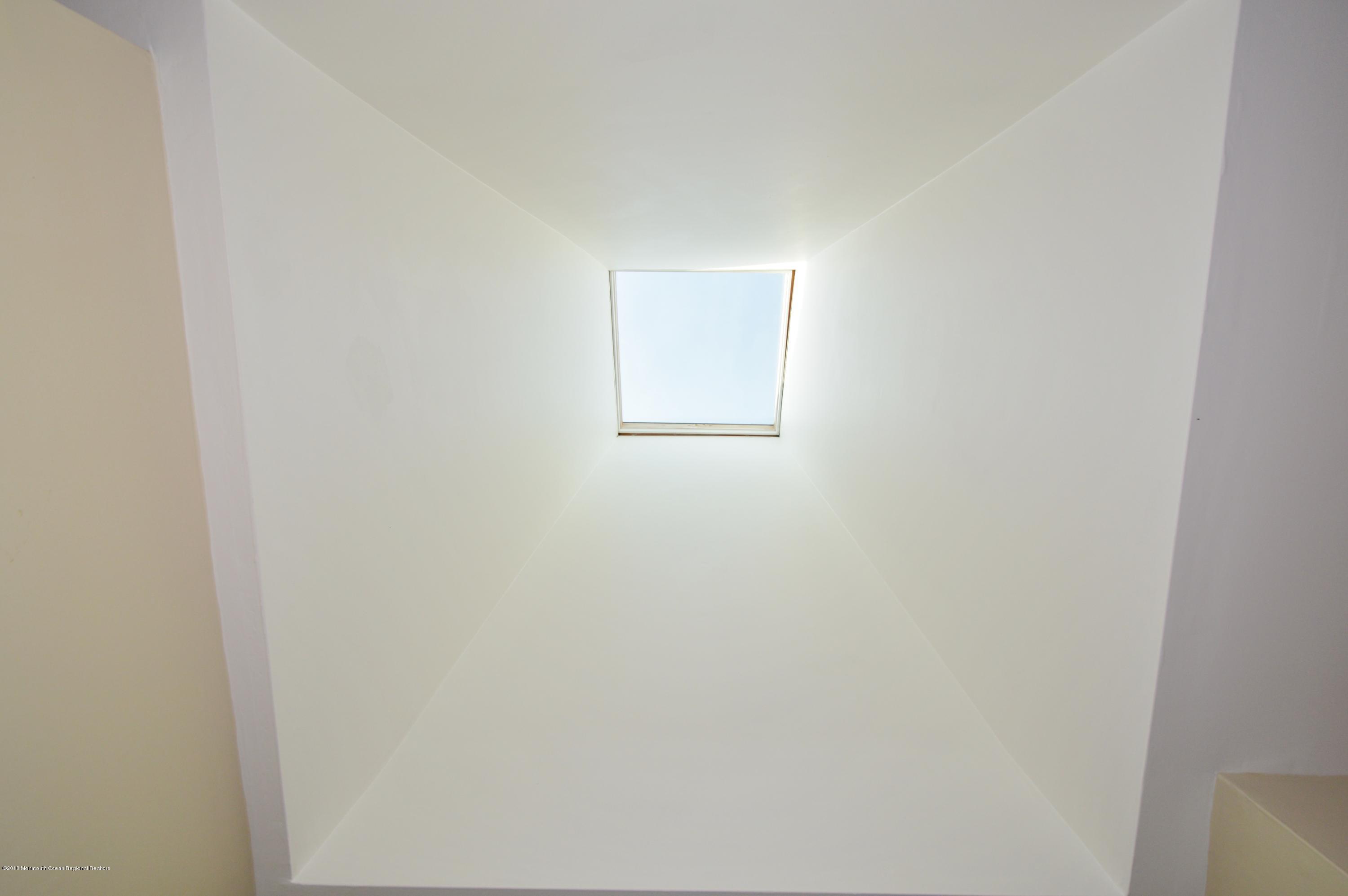 165 Riddle Avenue, Unit 5 Long Branch, NJ 07740 - Photo 38 of 62 EVEN A SKYLIGHT IN THE MASTER BATH
