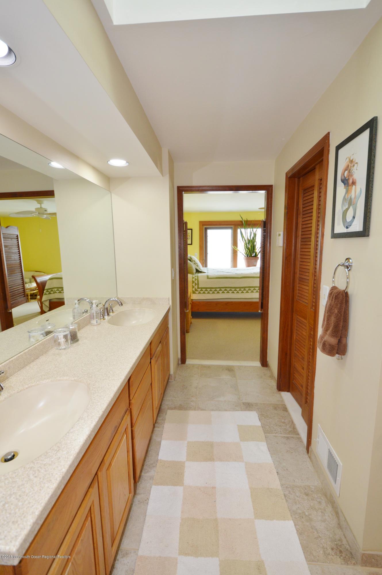 165 Riddle Avenue, Unit 5 Long Branch, NJ 07740 - Photo 39 of 62 MASTER BATH