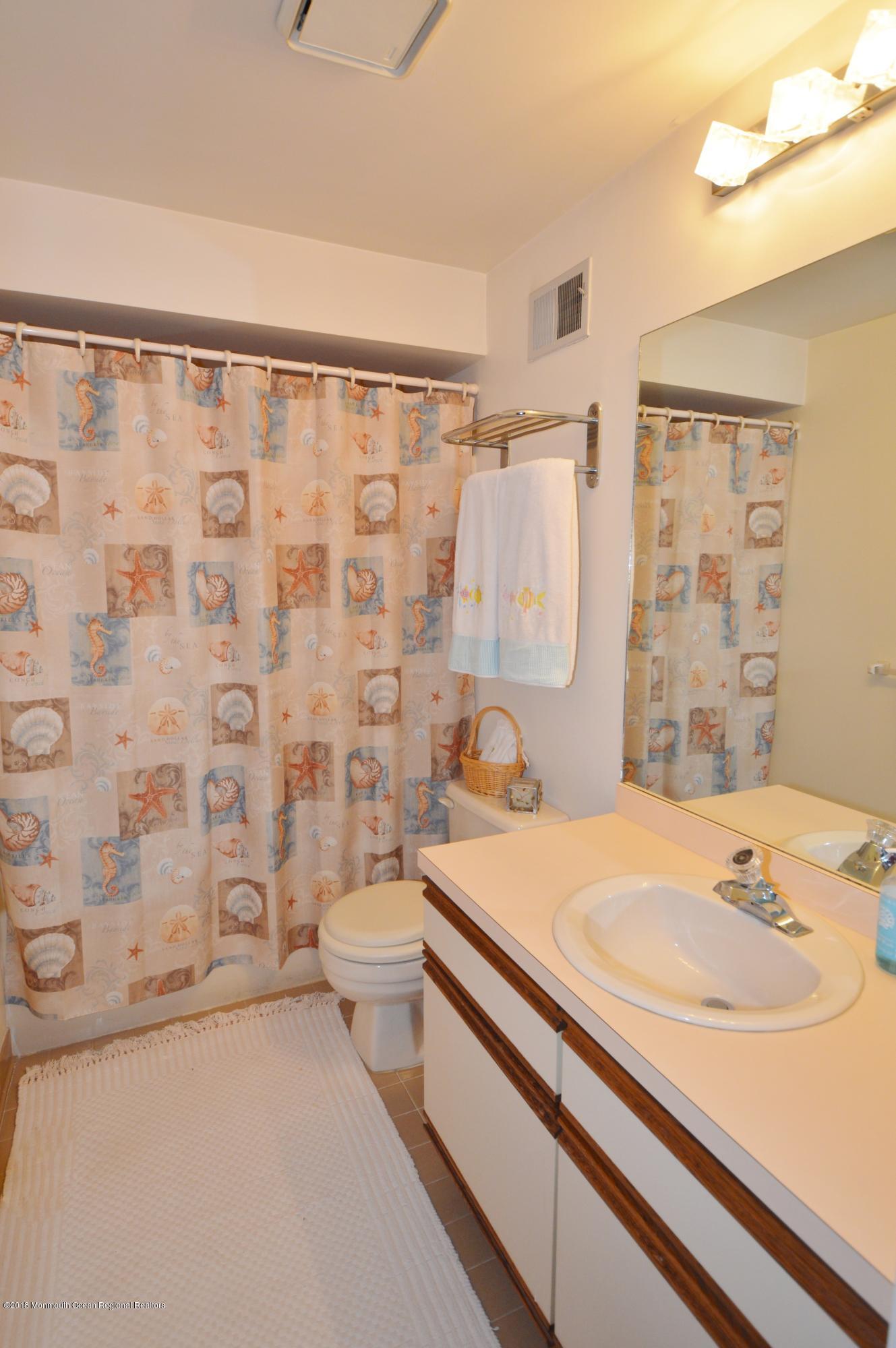 165 Riddle Avenue, Unit 5 Long Branch, NJ 07740 - Photo 43 of 62 GUEST BATH WITH TUB