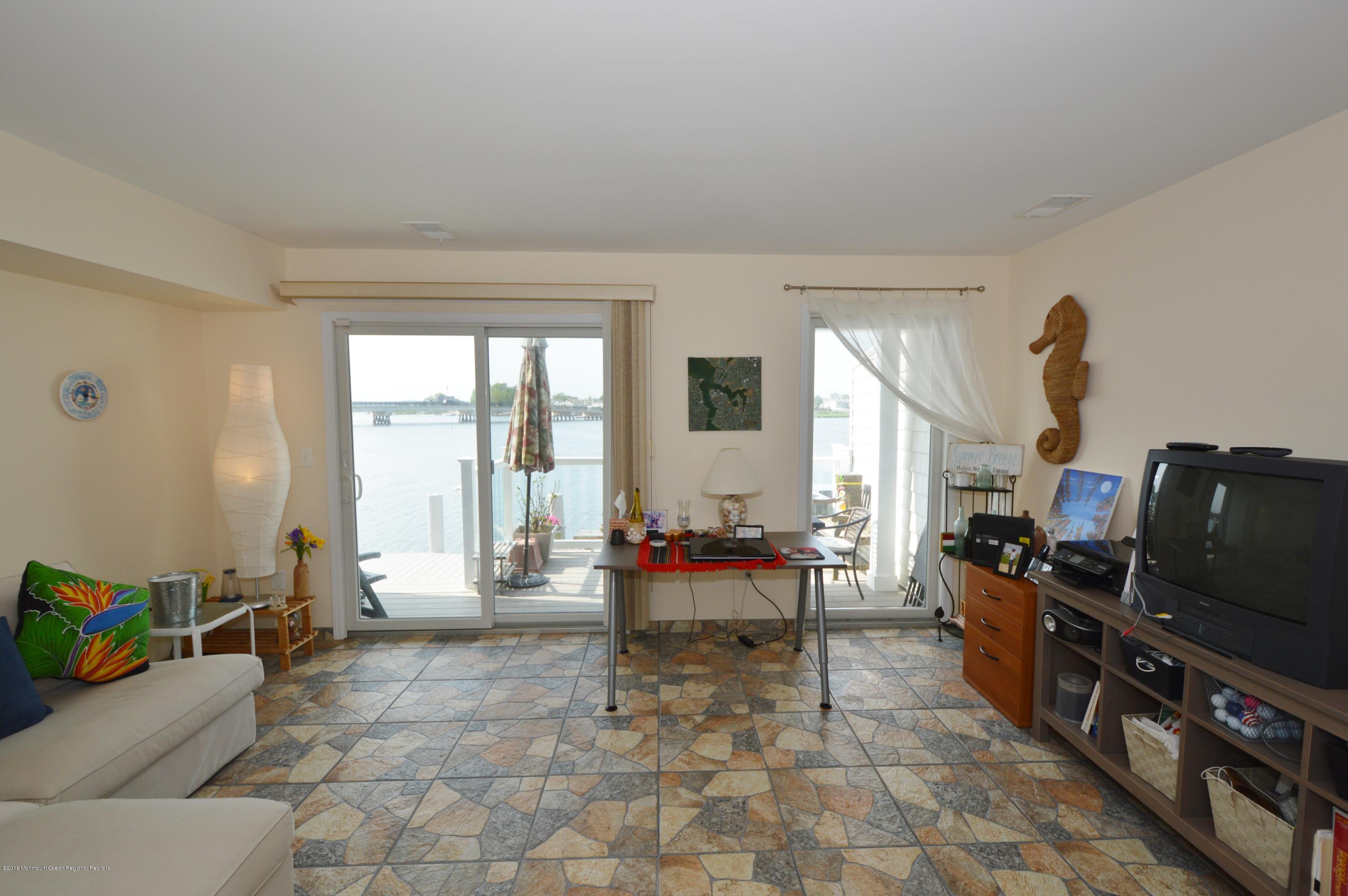 165 Riddle Avenue, Unit 5 Long Branch, NJ 07740 - Photo 5 of 62 FIRST FLOOR FAMILY ROOM