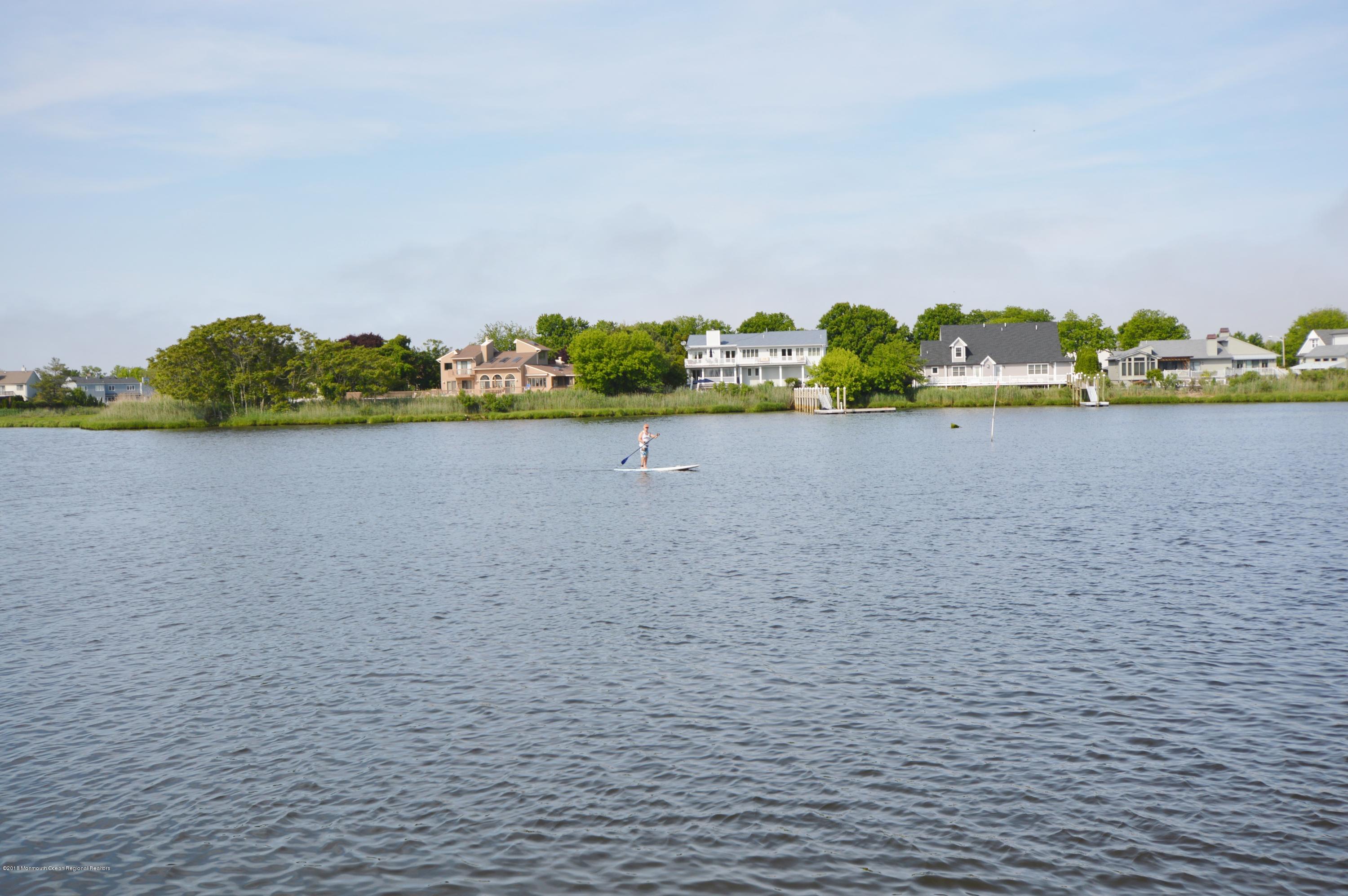 165 Riddle Avenue, Unit 5 Long Branch, NJ 07740 - Photo 54 of 62 FRONT VIEW