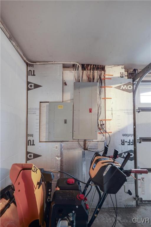 4585 Maple Drive Walnutport, PA 18088 - Photo 28 of 36 a room with furniture and shower