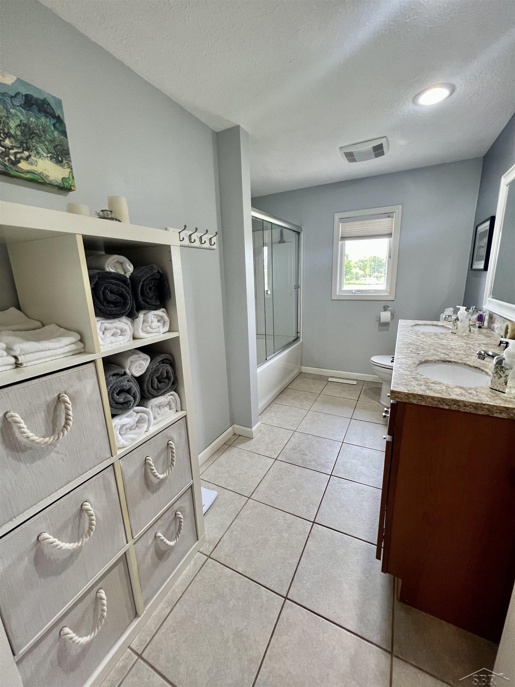 17355 Geddes Road Hemlock, MI 48626 - Photo 20 of 35 50109737-19.JPG