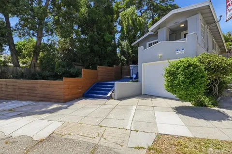 $599,999 | 2709 Vallecito Place, Oakland, CA 94606