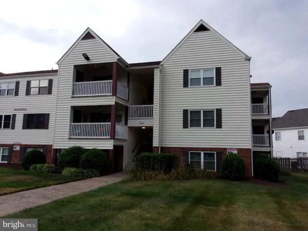 $1,800 | 100 Chesterfield Lane, Stafford, VA 22556