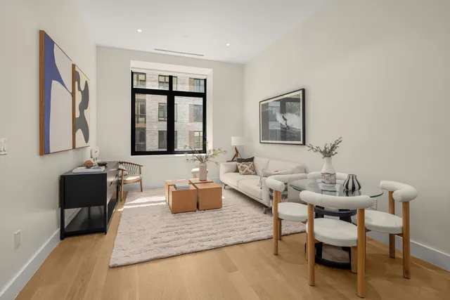 $1,875,000 | 435 West 19th Street, Unit 3D | Chelsea