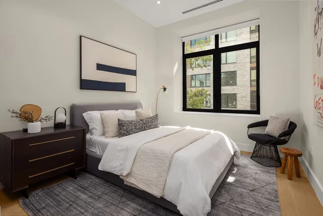 $1,875,000 | 435 West 19th Street, Unit 3D | Chelsea