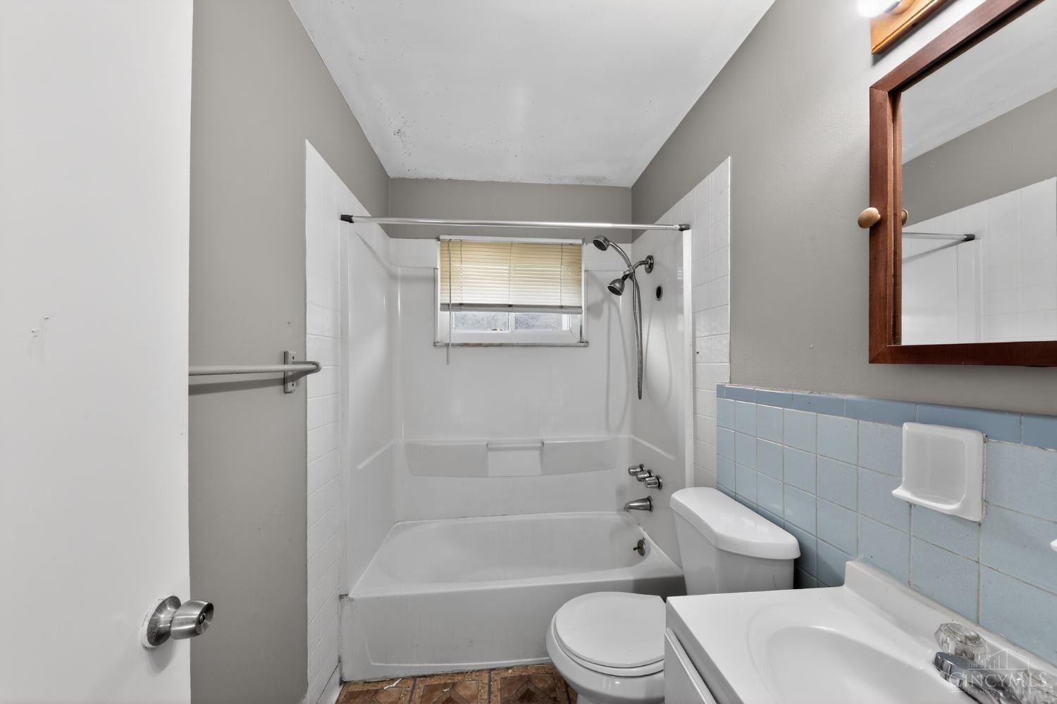 3910 Delhi Road Cincinnati, OH 45204 - Photo 25 of 38