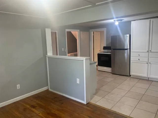 $2,495 | 12-14 Broad Street, Somersworth, NH 03878