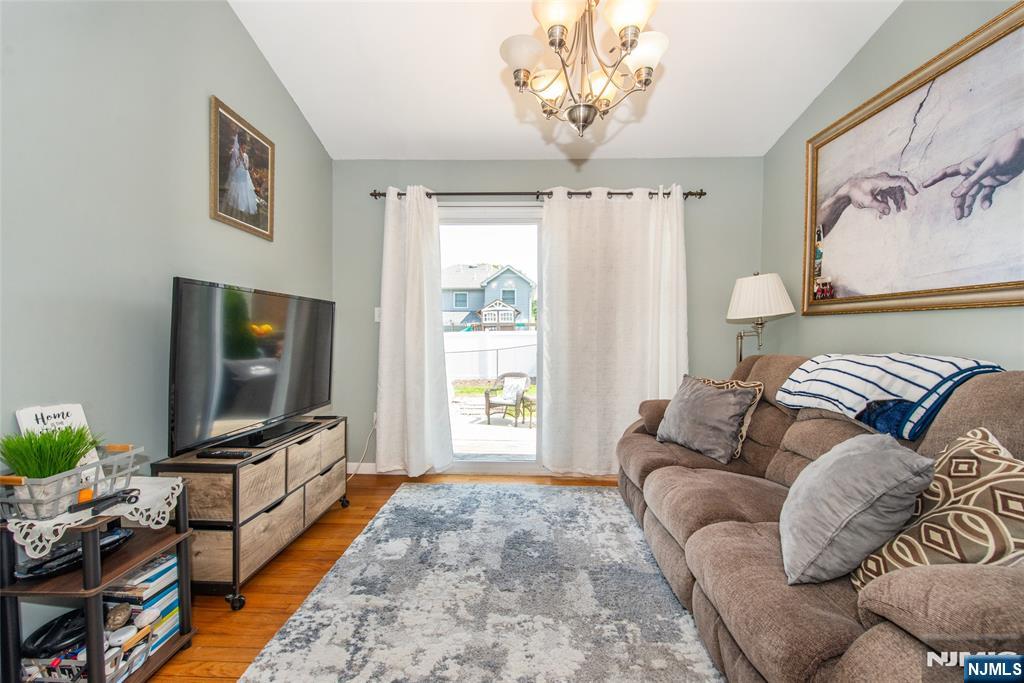 88 Ozone Avenue Cedar Grove, NJ 07009 - Photo 18 of 24