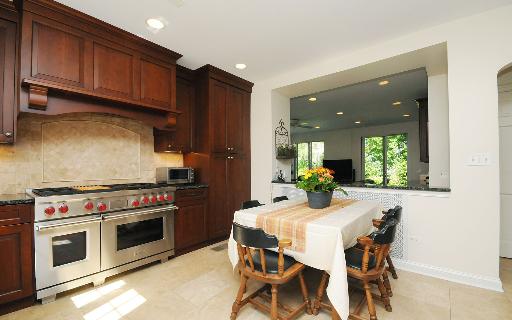 303 Sheridan Road Winnetka, IL 60093 - Photo 7 of 16