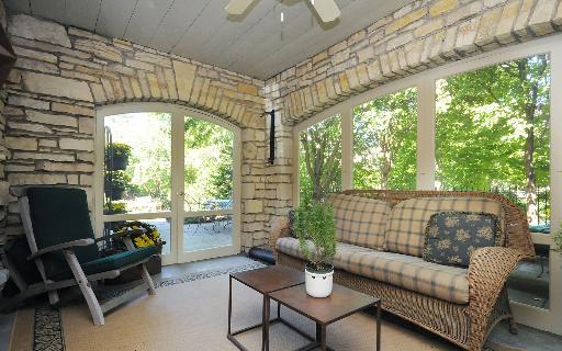 303 Sheridan Road Winnetka, IL 60093 - Photo 9 of 16