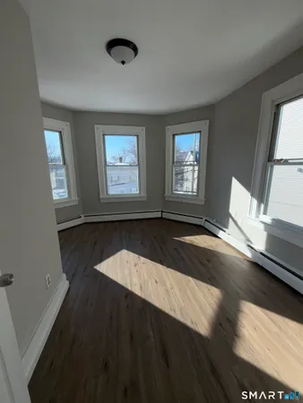 $1,400 | 42 Summer Street, Unit 5, Bristol, CT 06010