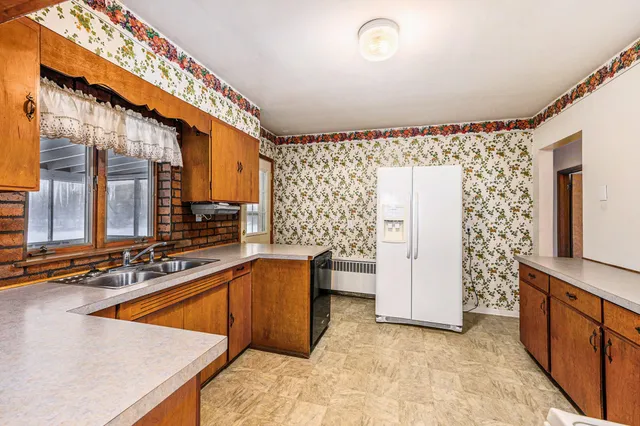 $195,000 | 12458 County Road 665, Bloomingdale, MI 49026