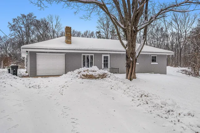 $195,000 | 12458 County Road 665, Bloomingdale, MI 49026