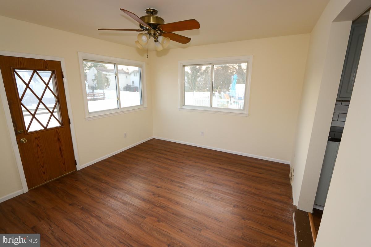 201 Castello Avenue Hatboro, PA 19040 - Photo 13 of 62 Sunroom