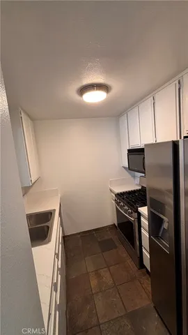 $500,000 | 7316 Quill Drive, Unit 3, Downey, CA 90242