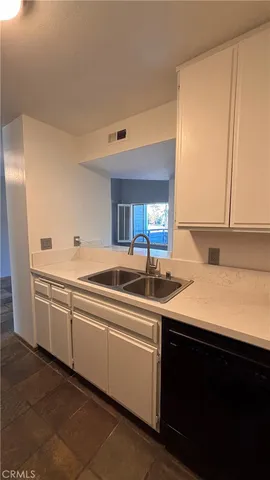 $500,000 | 7316 Quill Drive, Unit 3, Downey, CA 90242