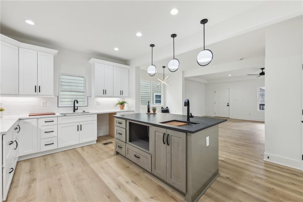 727 Garibaldi Street Southwest Atlanta, GA 30310 - Photo 13 of 84