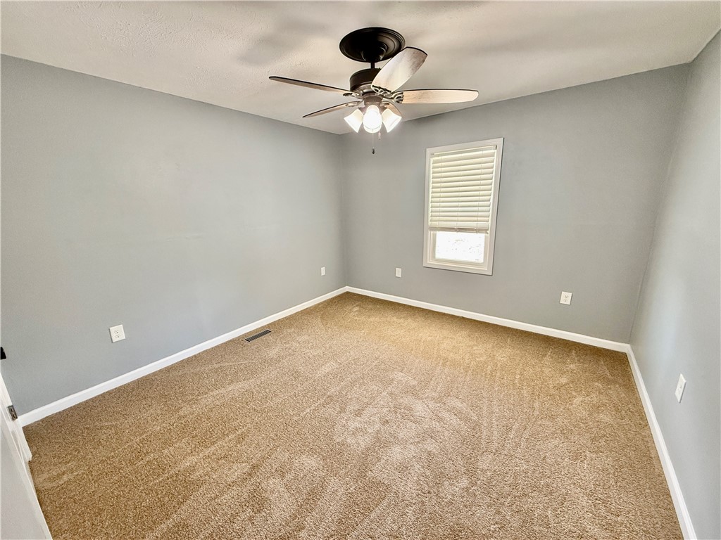 3512 Ravina Park Road Decatur, IL 62526 - Photo 20 of 24