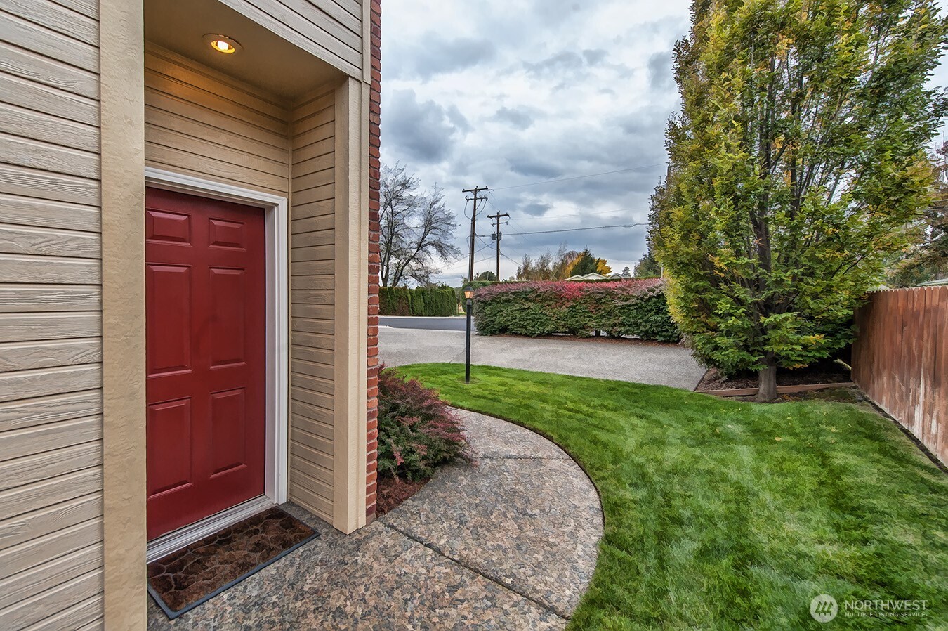 278 Northeast Deccio Road, Unit 278 College Place, WA 99324 - Photo 4 of 24