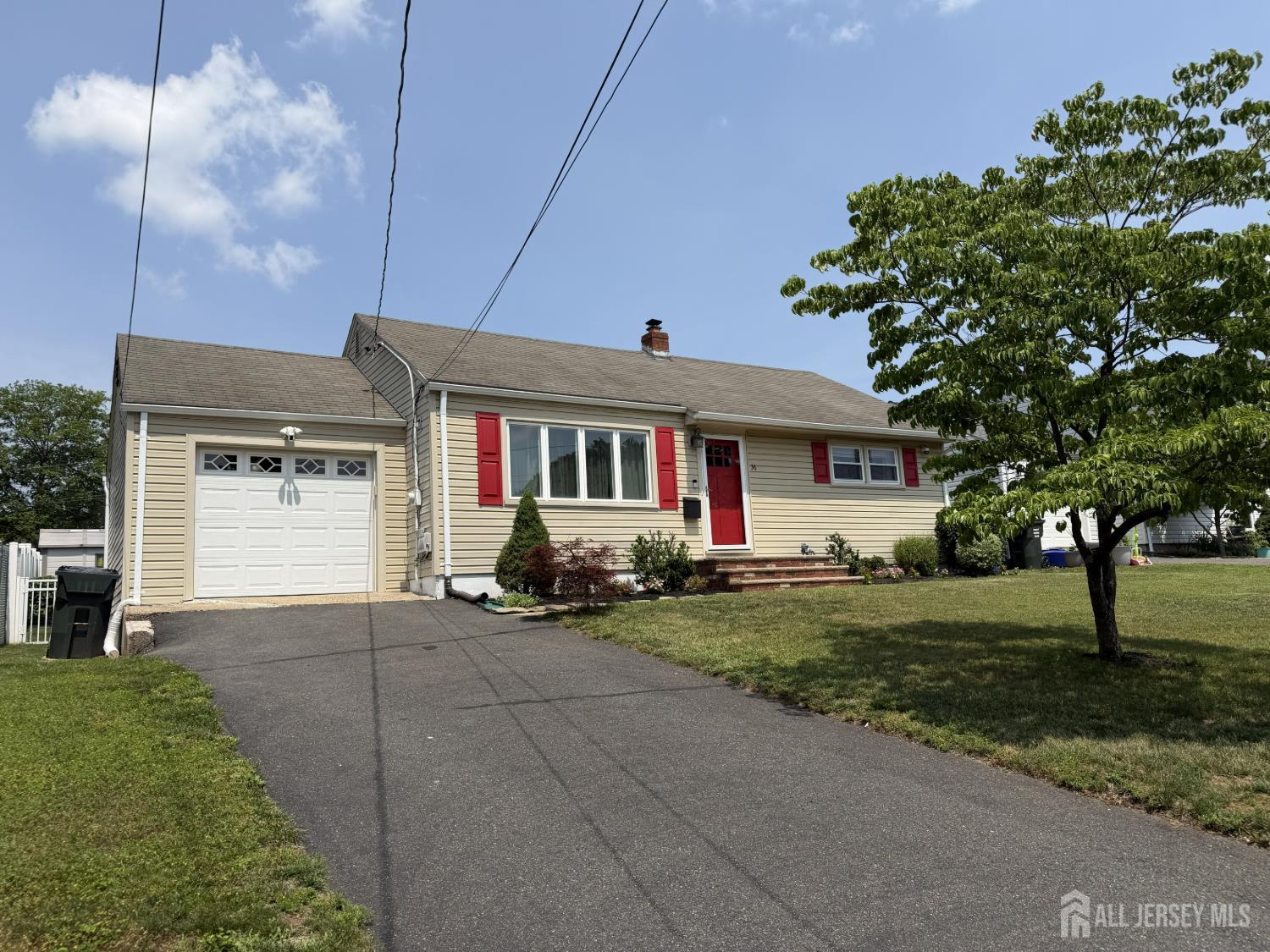 36 Maplewood Avenue Colonia, NJ 07067 - Photo 3 of 30