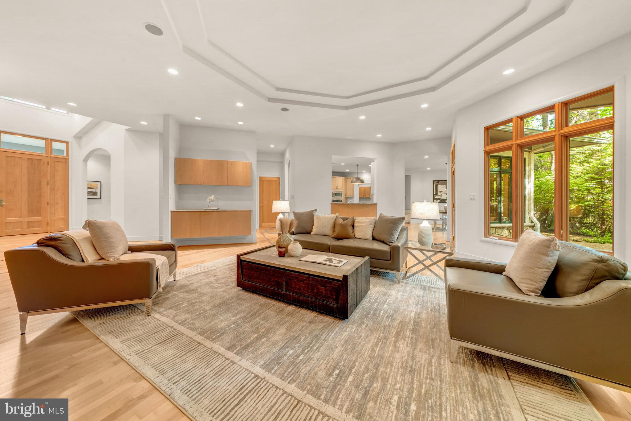 5933 Woodley Road McLean, VA 22101 - Photo 14 of 58 Great Room