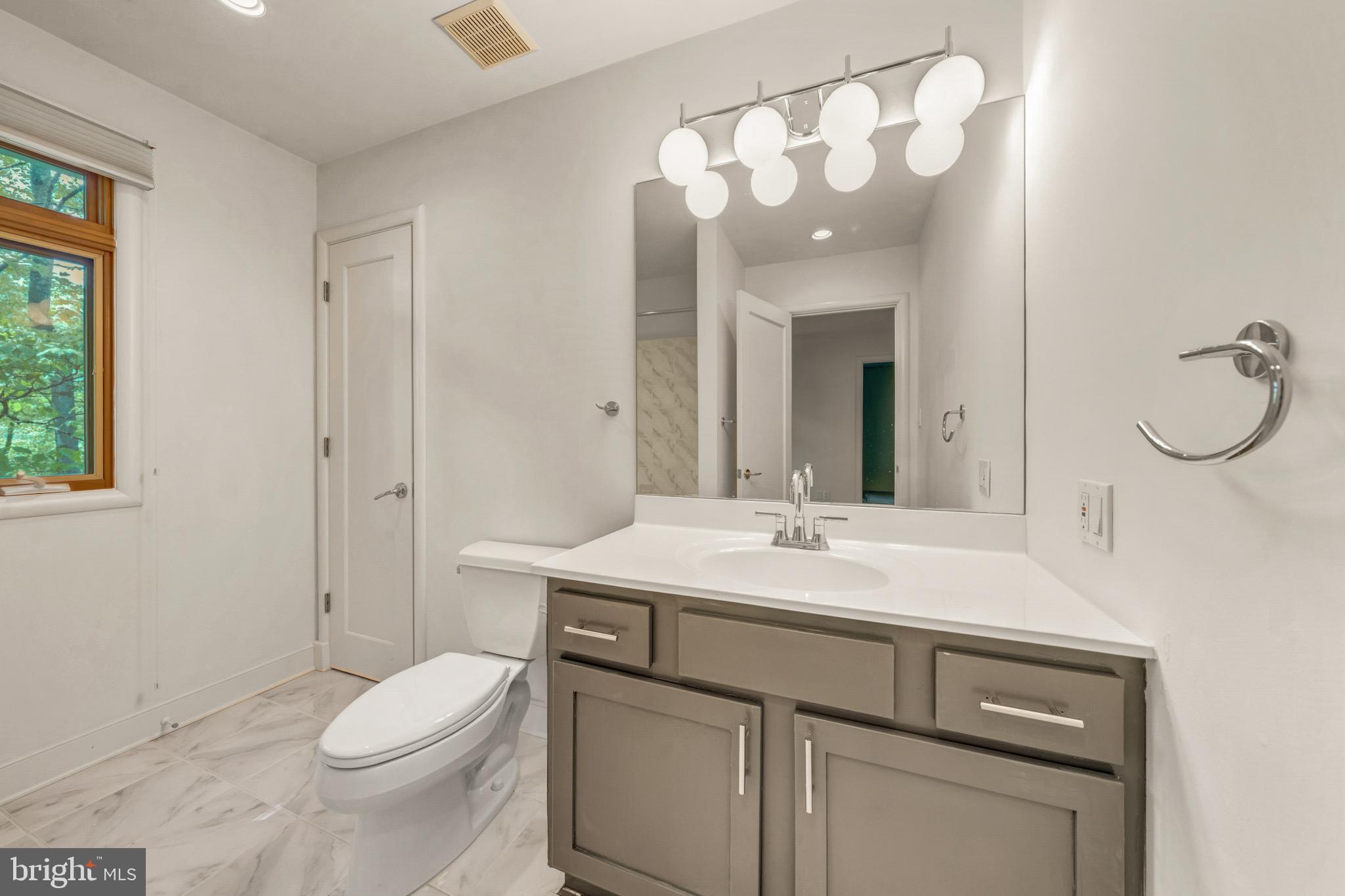 5933 Woodley Road McLean, VA 22101 - Photo 49 of 58 Full Bath