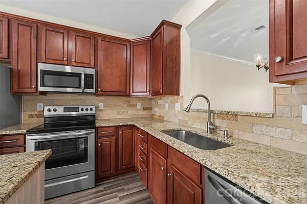 $2,300 | 11712 Fiddlers Roof Lane, Charlotte, NC 28277