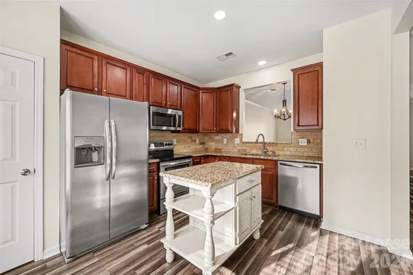 $2,300 | 11712 Fiddlers Roof Lane, Charlotte, NC 28277