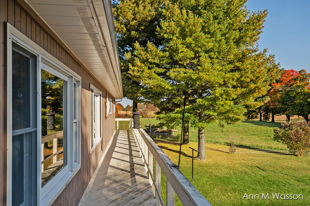 5911 East Butler Road Dowling, MI 49050 - Photo 26 of 54 IMG_1025