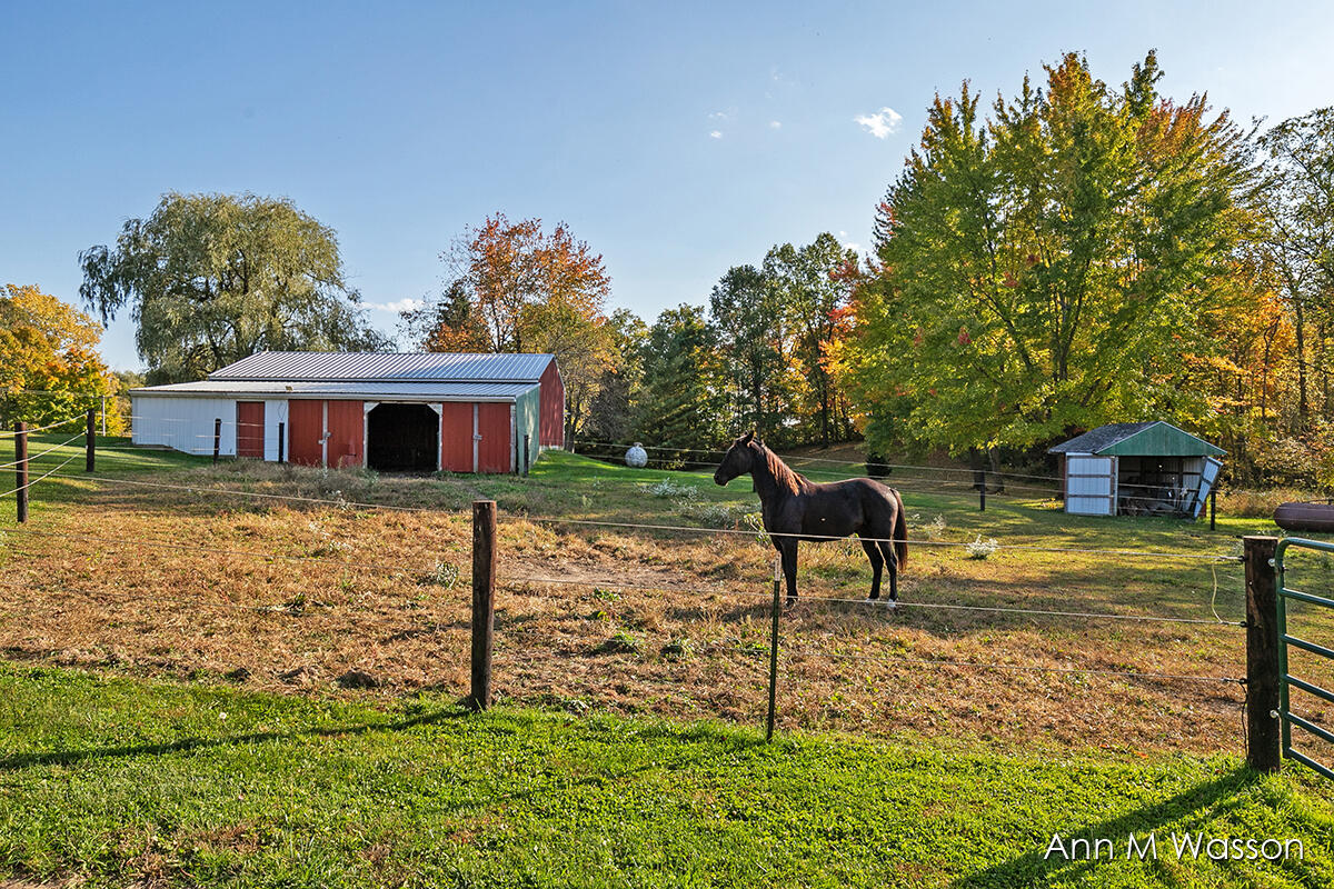 5911 East Butler Road Dowling, MI 49050 - Photo 31 of 54 IMG_1030
