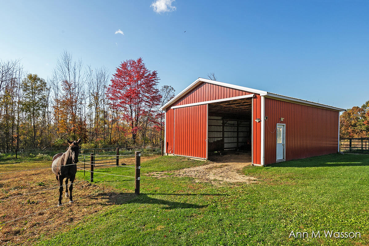 5911 East Butler Road Dowling, MI 49050 - Photo 32 of 54 IMG_1031