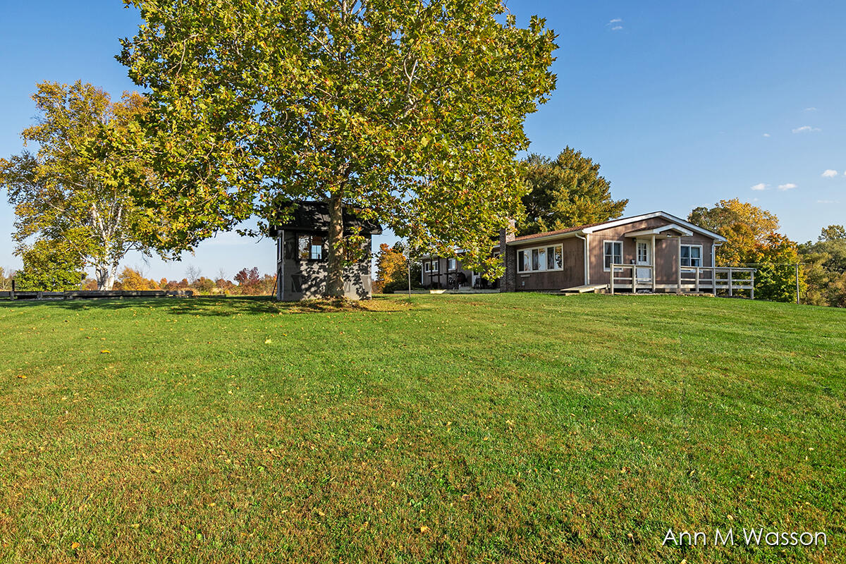 5911 East Butler Road Dowling, MI 49050 - Photo 38 of 54 IMG_1037