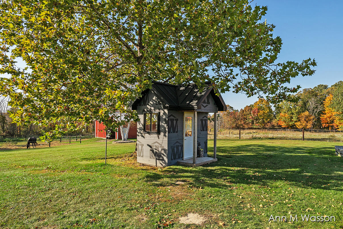 5911 East Butler Road Dowling, MI 49050 - Photo 42 of 54 IMG_1041