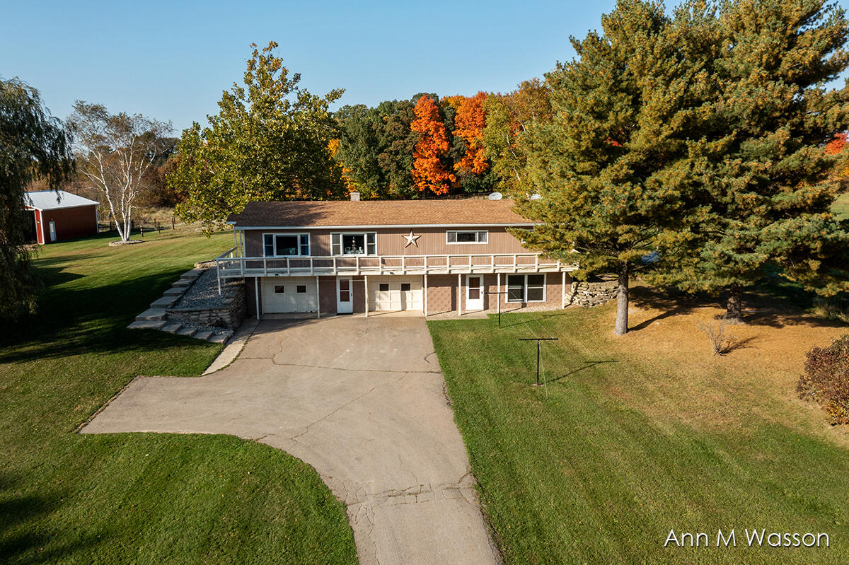 5911 East Butler Road Dowling, MI 49050 - Photo 44 of 54 IMG_1043