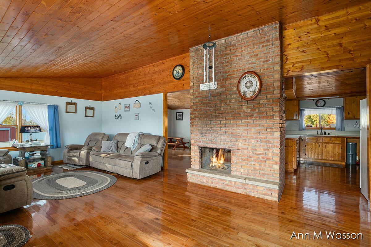 5911 East Butler Road Dowling, MI 49050 - Photo 8 of 54 IMG_1007