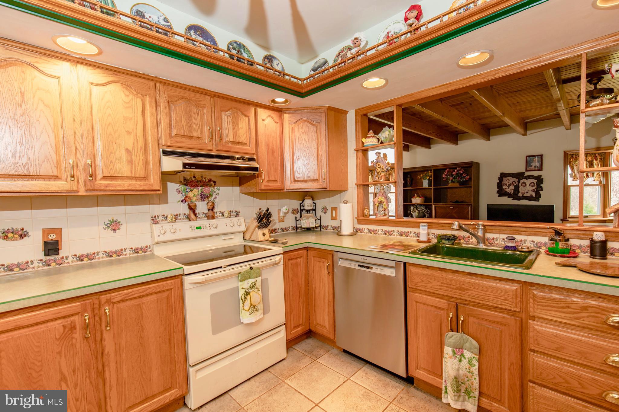 409 Marie Road Ambler, PA 19002 - Photo 14 of 43 Gallery Image 14