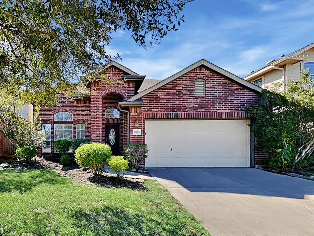 $2,640 | 2303 Cantabria Lane, League City, TX 77573