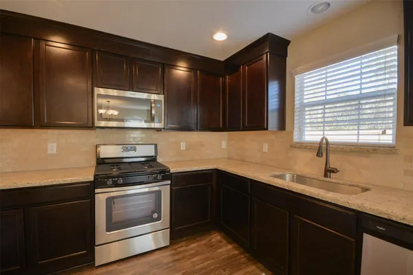 $2,200 | 3615 Kennington Court, Huffman, TX 77336