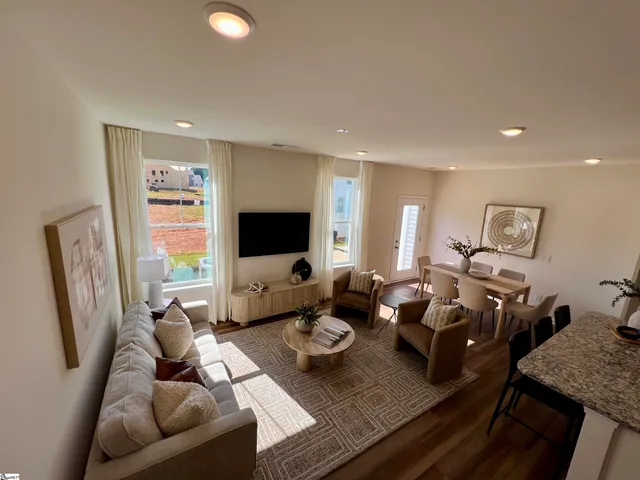 $239,900 | 208 Toal Court, Greenville, SC 29611