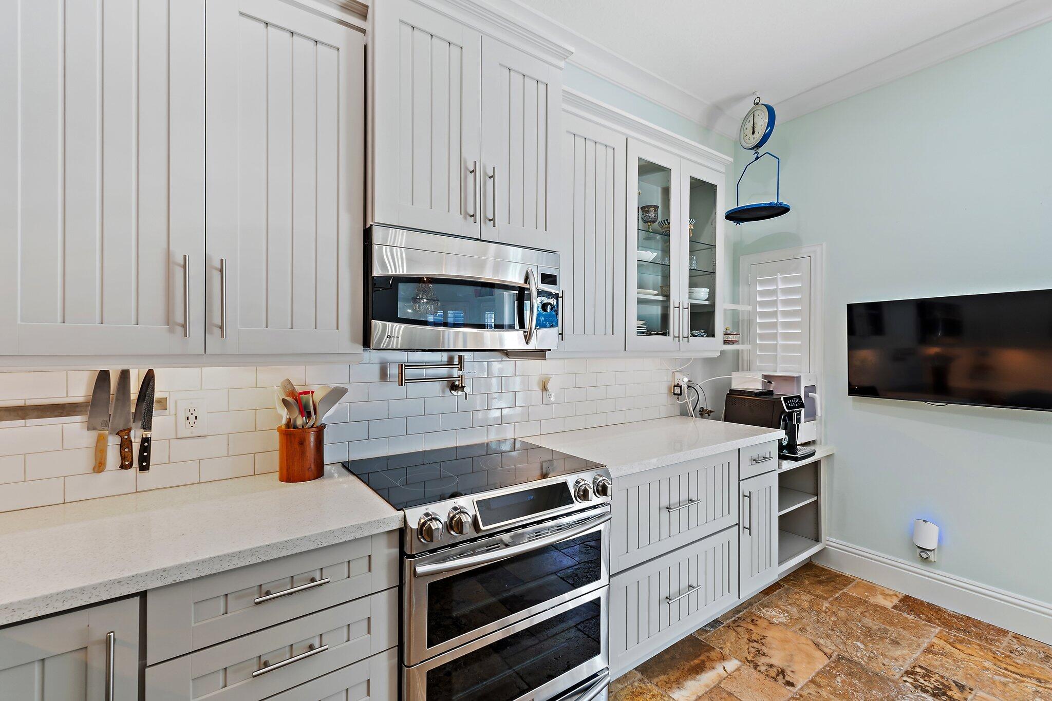 108 Magic Way Jupiter, FL 33458 - Photo 15 of 43 059-108MagicWay-Jupiter-SMALL