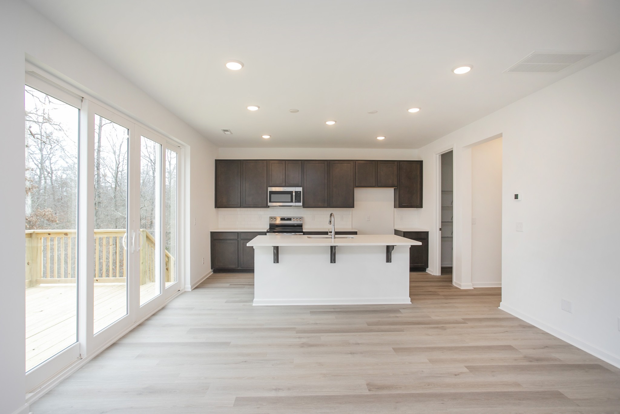627 Maple Bend Dickson, TN 37055 - Photo 15 of 44 Gallery Image 15