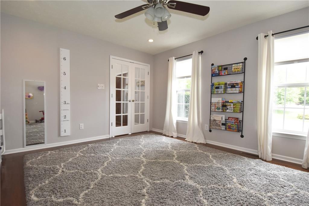 475 Hickory Grade Road Bridgeville, PA 15017 - Photo 3 of 14 Gallery Image 3