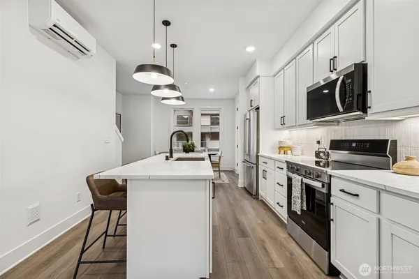 $794,900 | 1192 Waterfall Way Southeast, Unit 1803, North Bend, WA 98045