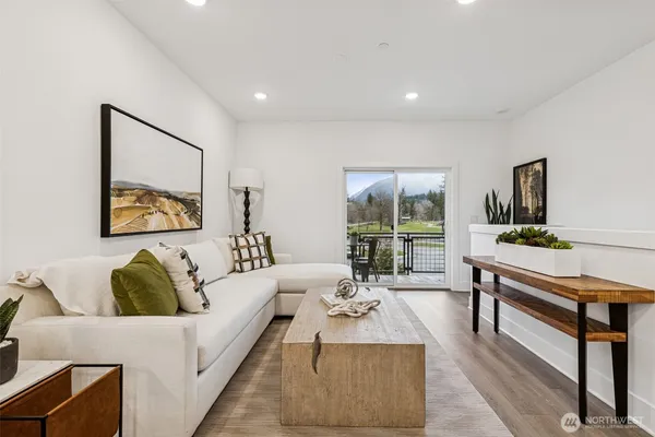 $794,900 | 1192 Waterfall Way Southeast, Unit 1803, North Bend, WA 98045