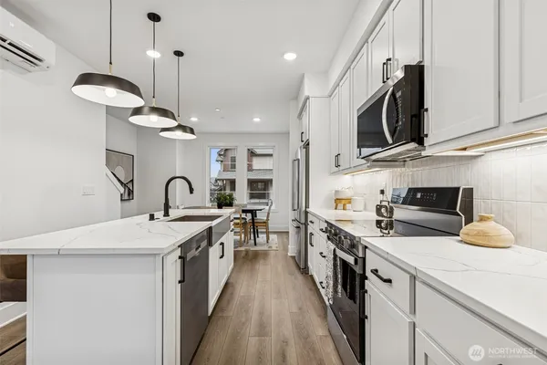 $794,900 | 1192 Waterfall Way Southeast, Unit 1803, North Bend, WA 98045