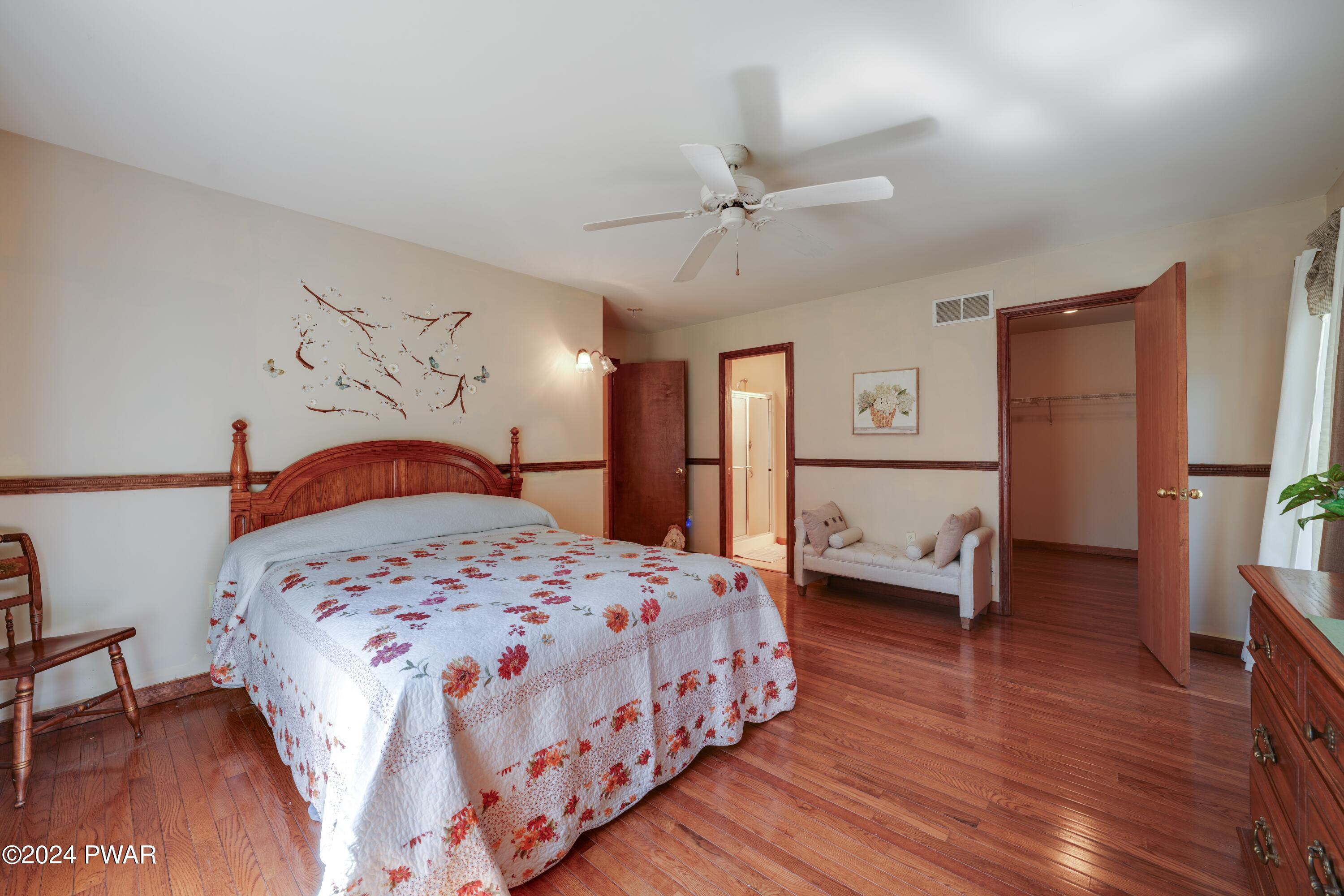 125 Squirrel Road Dingmans Ferry, PA 18328 - Photo 22 of 28 LEX00027