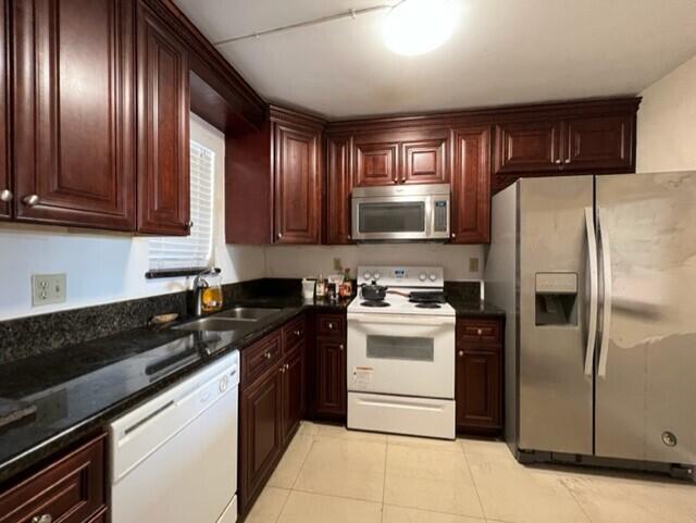 9300 Southwest 8th Street, Unit 408 Boca Raton, FL 33428 - Photo 6 of 18 6-Kitchen view #1
