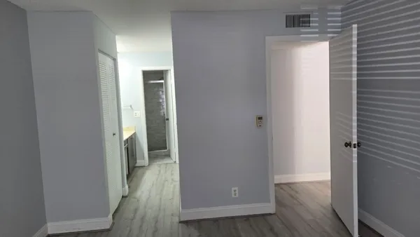 $2,000 | 2051 Southwest 15th Street, Unit 211, Deerfield Beach, FL 33442